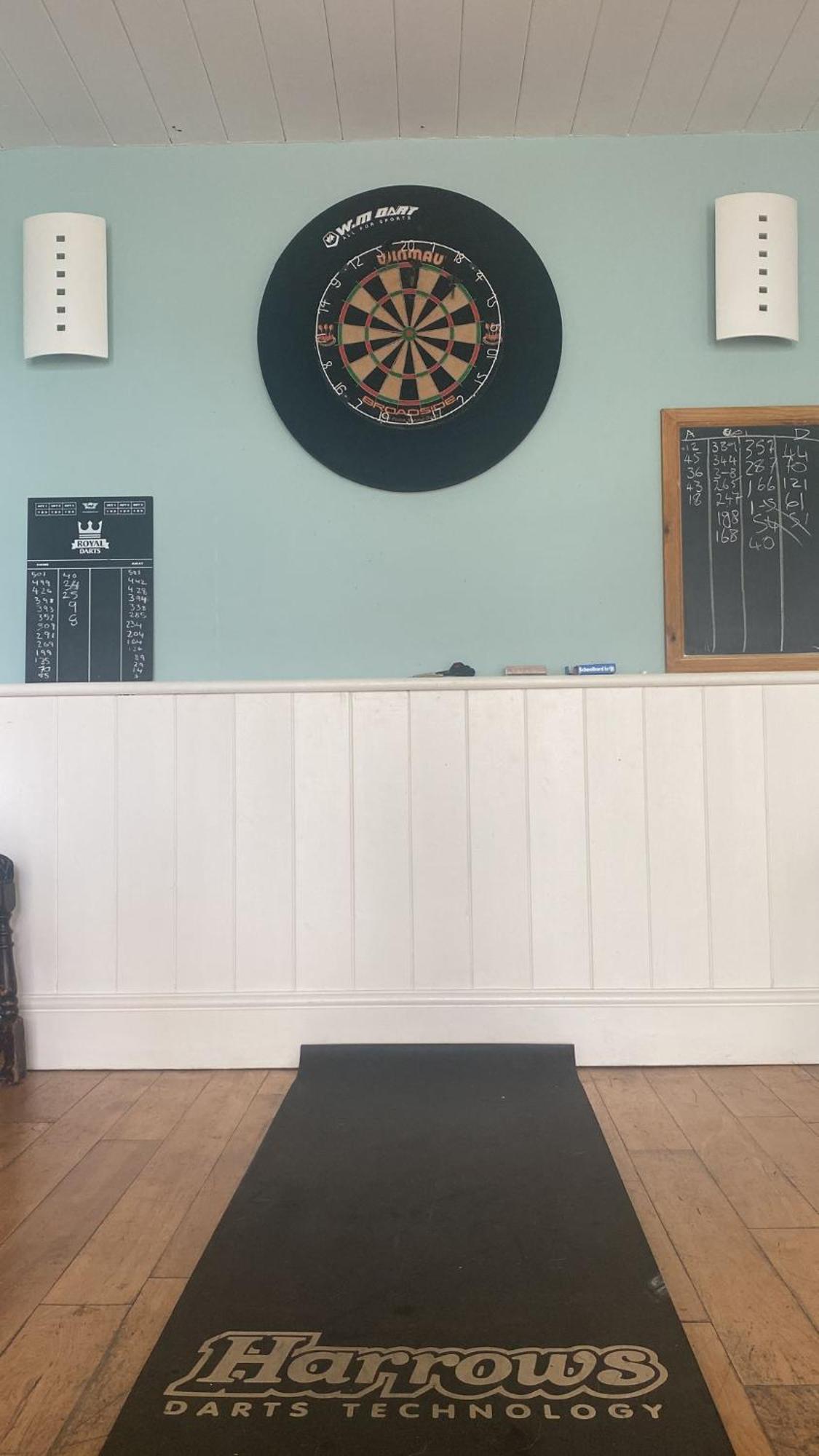 Rose And Crown Hotel & Hope And Anchor Bar Goodwick Esterno foto